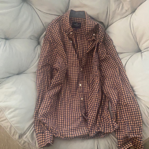 American eagle button down orange and blue